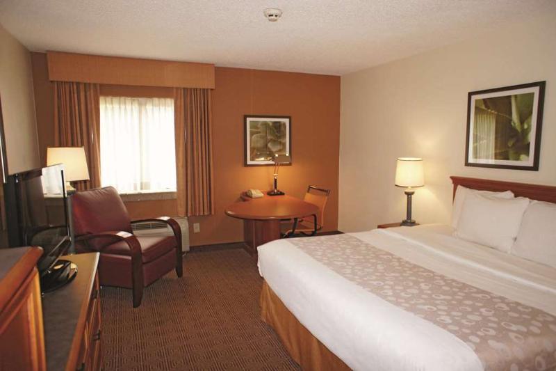 La Quinta By Wyndham Tampa Brandon West Hotel Heartland Exterior foto